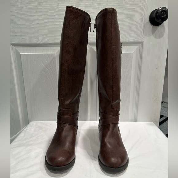 NWOB G by Guess Halsey Riding Boot - Picture 3 of 9